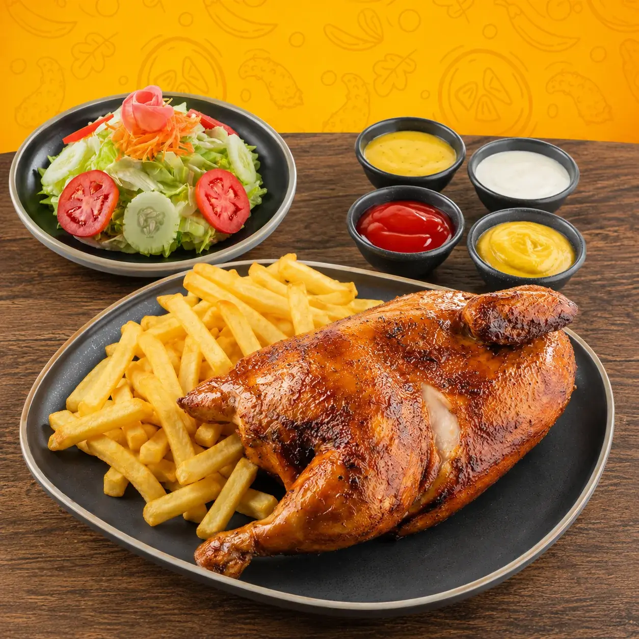 1/2 Pollo a la brasa: 1/2 pollo a la brasa con papas fritas y cremas